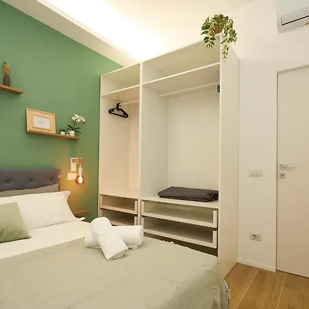 Apartment Duomo 10 Min - Cozy With Netflix & Wifi Milan